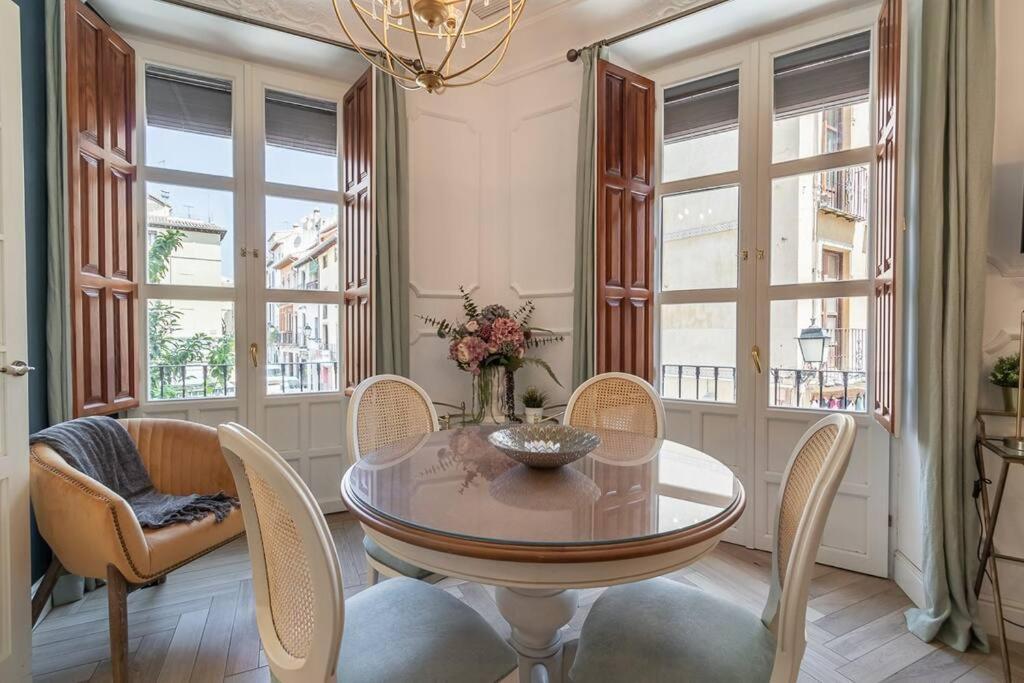 Ch Elvira Luxury Apartment غرناطة المظهر الخارجي الصورة