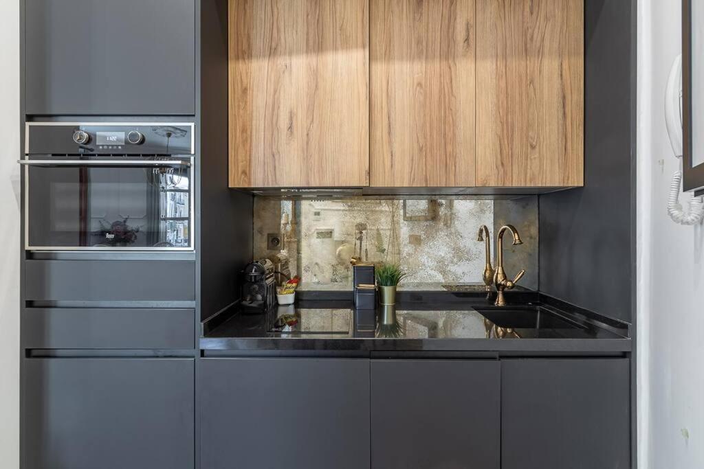 Ch Elvira Luxury Apartment غرناطة المظهر الخارجي الصورة